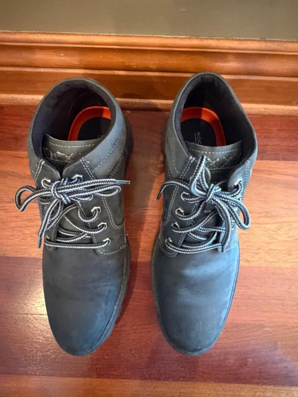 Rockport Men's Hydro Shield Waterproof Black Hiking Boots, Outdoors, Size 11.5